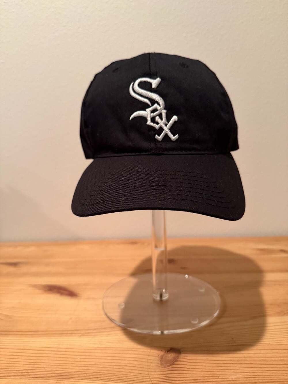 Twins MLB Genuine Merchandise Chicago White Sox Snapback Hat Black